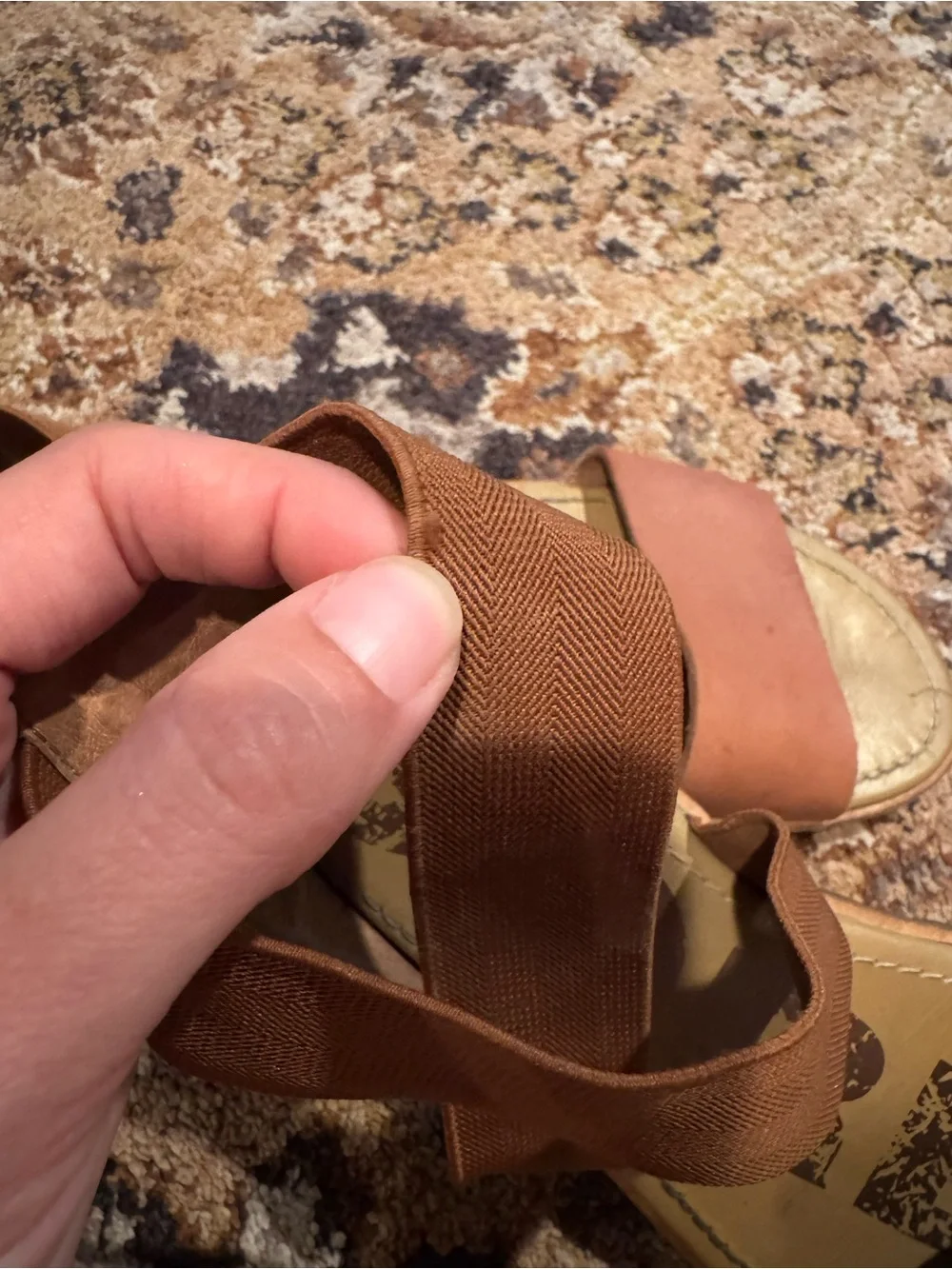 Sorel Ella III Leather & Elastic Flat Sandal size 9